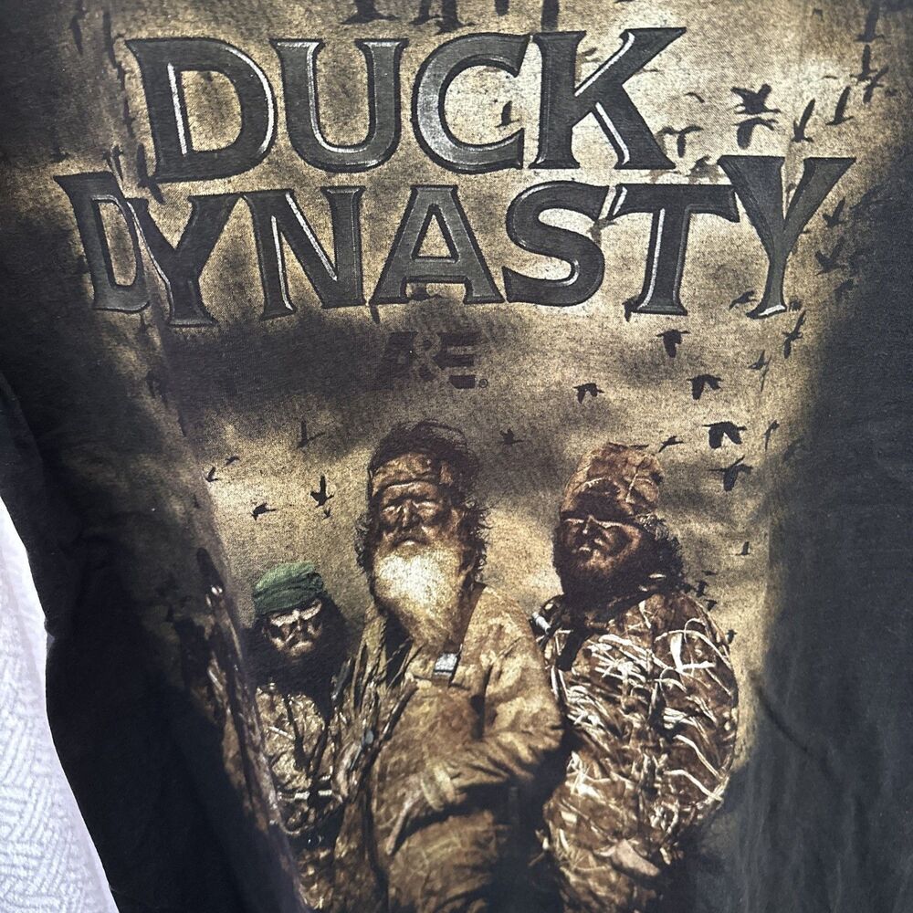 Duck dynasty A&E Men’s black shirt size X large